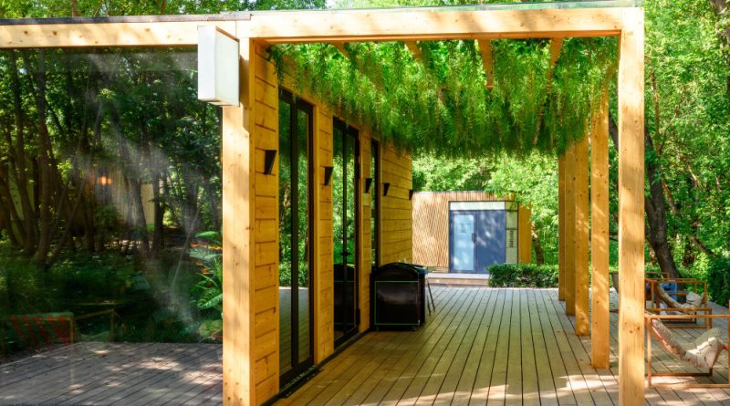 Abri de jardin en résine à toit plat